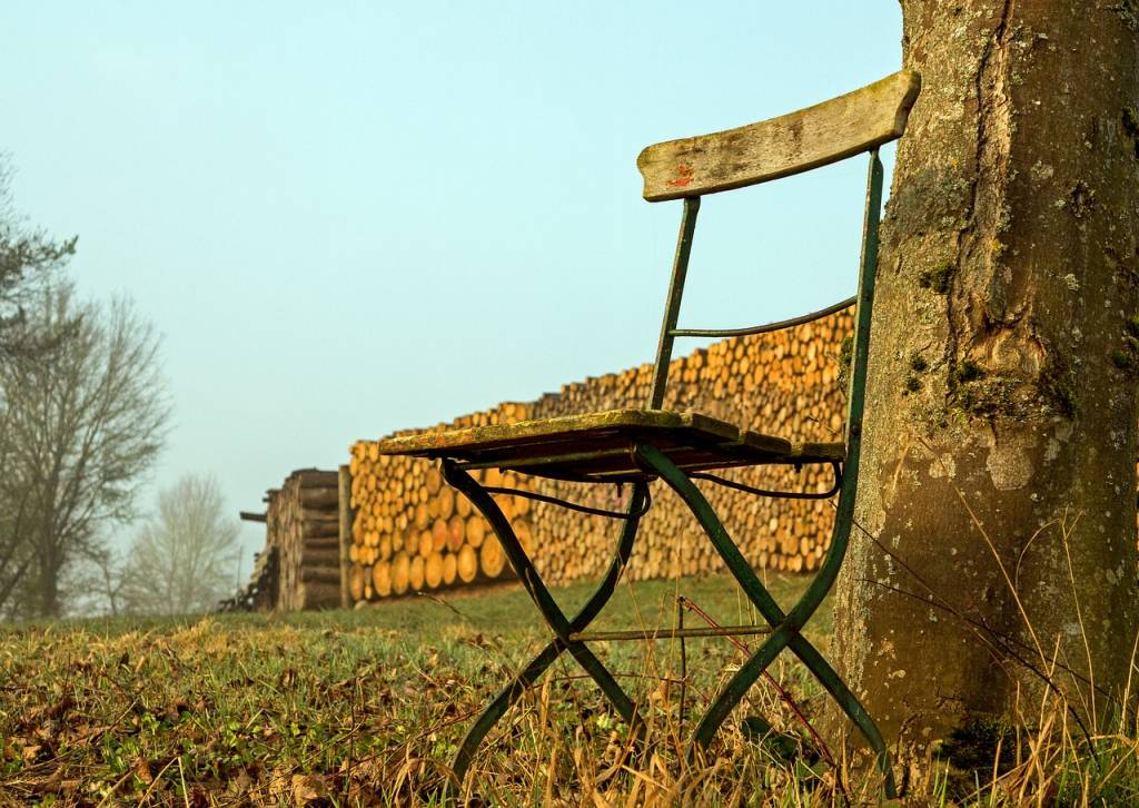 Comment entretenir et prolonger la vie de sa chaise pliante