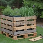 Fabriquer un composteur de jardin en palettes : guide pratique et économique